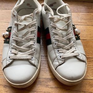 Gucci sneakers with studs